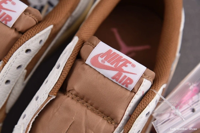 Reps LUCY OG Low Scott x Travis 1 SP AJ DM7866-106 0712